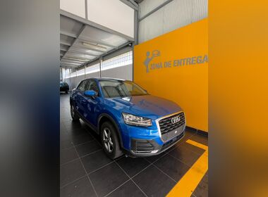 Audi - Q2